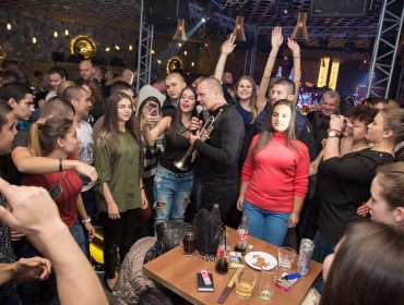 Club Example - предпочитаният нощен клуб в Трявна Club Example - предпочитаният нощен клуб в Трявна